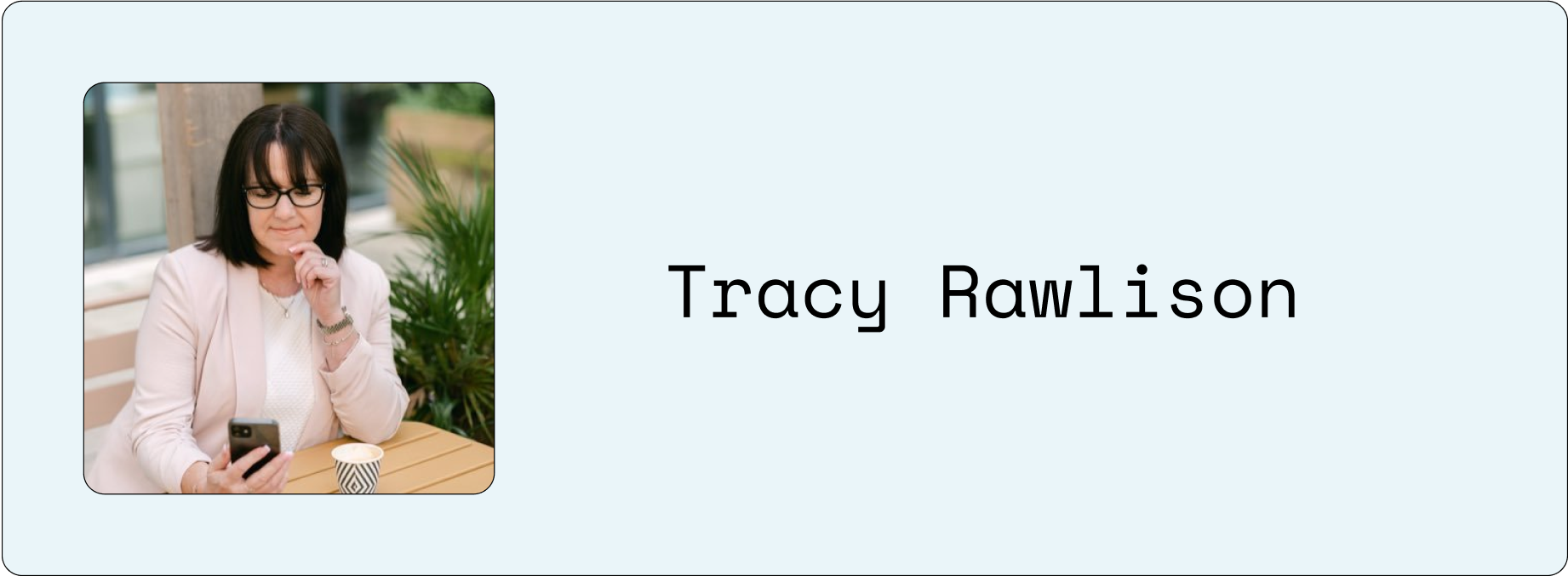 Tracy Rawlison headshot, freelance content writer for HR tech